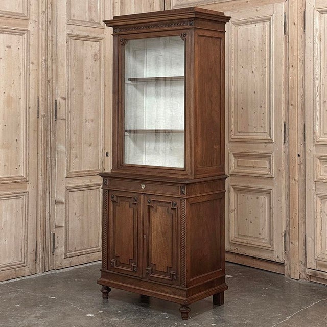 Late 19th Century 19th Century French Louis XVI Style Walnut Bookcase For Sale - Image 5 of 18