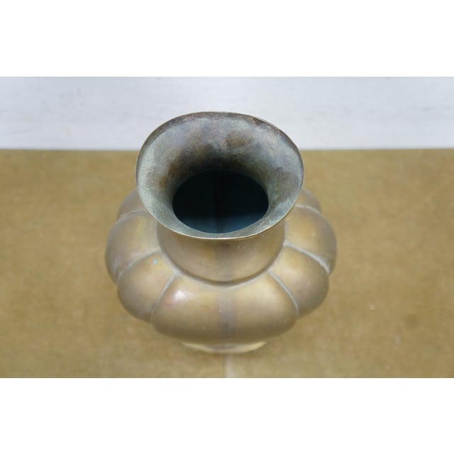 Large Mid Century Chinese Chinoiserie Brass Greek Key Mantel Vase Urn 16" For Sale - Image 6 of 13