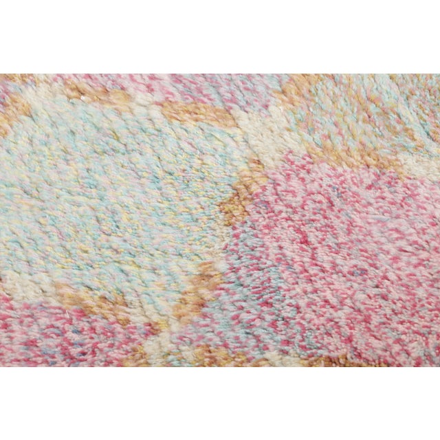 Mid-Century Modern Contemporary Scandinavian Style Gift-Sized Rug by Rug & Kilim, India For Sale - Image 3 of 3