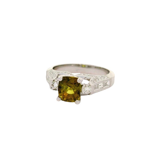 Contemporary 2.07 Carat Alexandrite Diamond 18k White Gold Ring, Gia Certified, Size 6.5 For Sale - Image 3 of 7