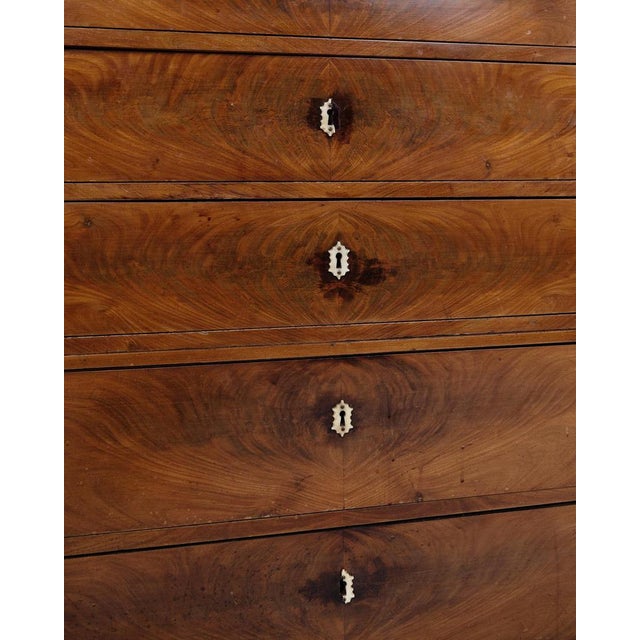 Antique chest of drawers in mahogany from the 1860s. with 7 drawers. Inspected and keyholes repaired before delivery. —...