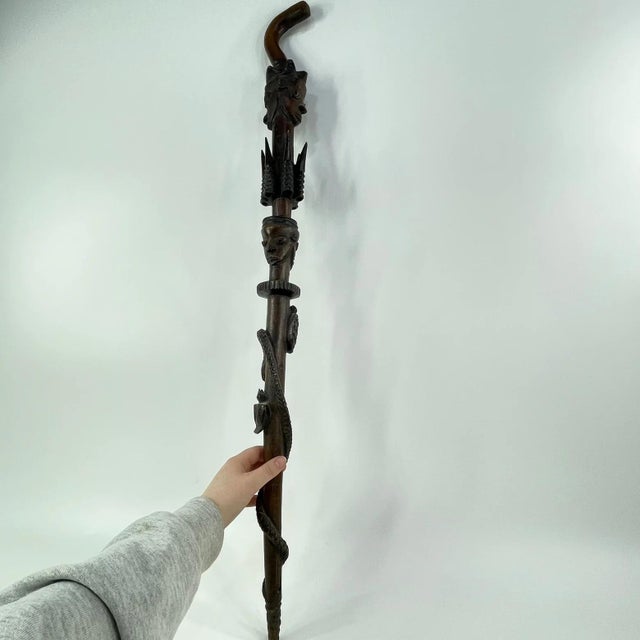 Brown Early 20th Century Pende Staff MATTER COLLECTION For Sale - Image 8 of 8