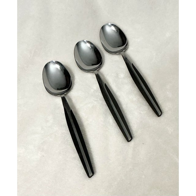 Vintage Eldan Ebosi Stainless Steel Flatware 20 Piece Set Black Handle Danish Modern, Circa 60’s For Sale - Image 10 of 12