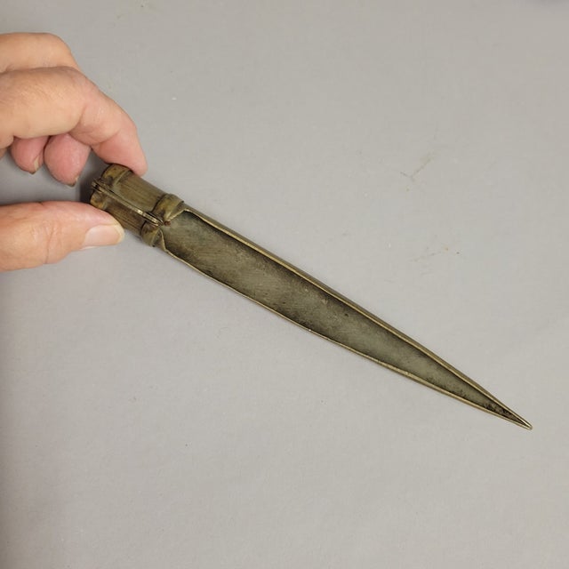 Nautical Antique Brass Marlinspike Tool – Nautical Sailmaker’s Spike, C. 1920s–40s For Sale - Image 3 of 10