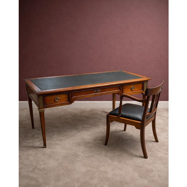 Wood Vintage Executive Desk from Roche Bobois, 1990s For Sale - Image 7 of 7