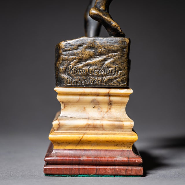 Bronze “The Messenger of Marathon” by Max Kruse (1854–1942), Gladenbeck Foundry, Berlin, Design 1881 For Sale - Image 10 of 10