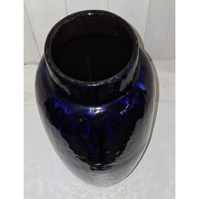 Vintage Dark Blue Number 553-38 Ceramic Vase from Scheurich, 1970s For Sale - Image 3 of 6