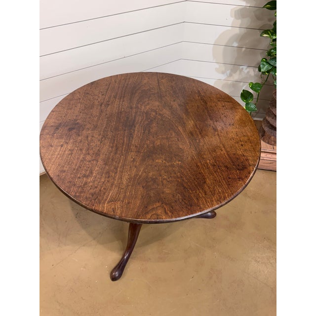 English 19th Century Walnut Tilt Top Side Table For Sale - Image 3 of 8