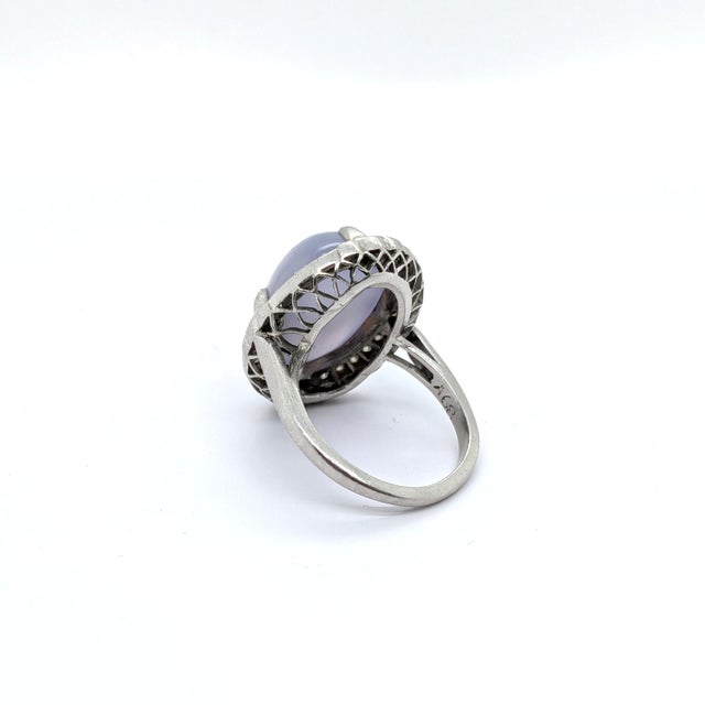 Late 20th Century Platinum Cocktail Ring With Gia Certified Oval Star Sapphire - Size 4.75 For Sale - Image 4 of 8
