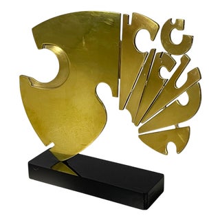 Edmondo Cirillo, Italian Brutalist Style Sculpture, 1979, Gilt Metal on Plastic Base For Sale