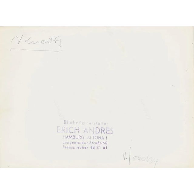 Venice-City, Italy, 1950s, Black & White Photograph For Sale - Image 4 of 5