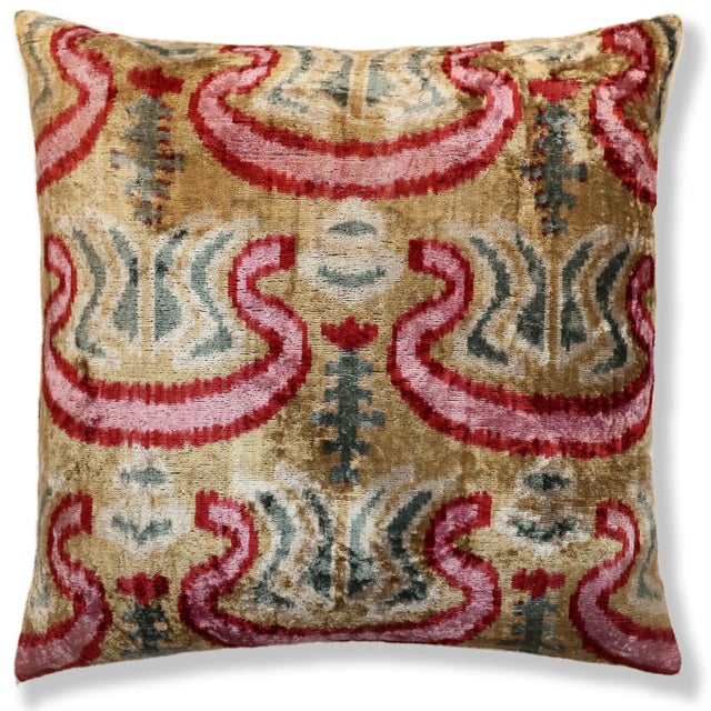 "Bring a touch of romance and history to your living space with our Hand-Knotted Silk Velvet Scroll Ikat Pillow. This...