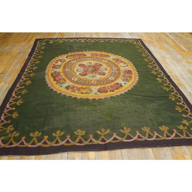Early 19th Century Antique Green Color First Empire Floral Medallion Design French Aubusson Flatweave Rug Carpet For Sale In New York - Image 6 of 7