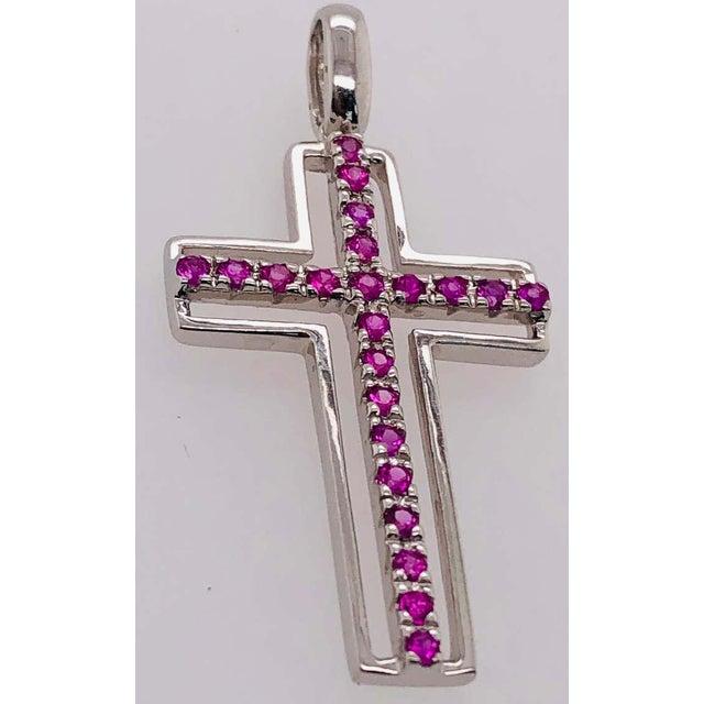 2010s 14 Karat White Gold and Pink Topaz Cross Pendant 0.38 TWS For Sale - Image 5 of 6