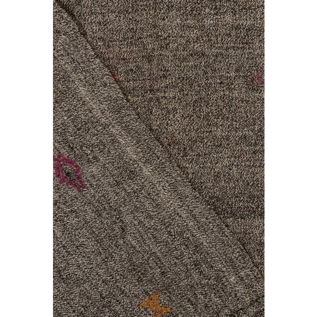 Textile Vintage Turkish Kilim Rug in Gray Solid Striae, Subdued Multihued Embroidery For Sale - Image 7 of 7