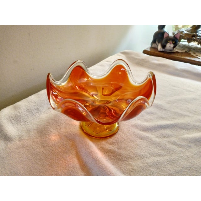 1960s Vintage 1960's Viking Epic "Six Petal" Persimmon Footed Base 7" For Sale - Image 5 of 5