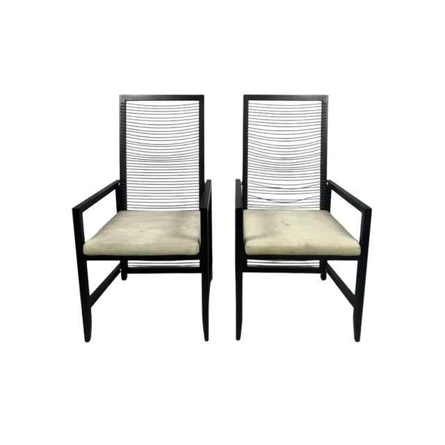 Elegance, style, and comfort combined with high-end design. Make a bold statement with this audacious Italian seating...