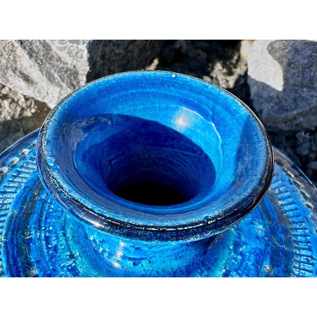 Mid-Century Modern Rimini Blu Ceramic Vase from Bitossi, Italy, 1960s For Sale - Image 3 of 16