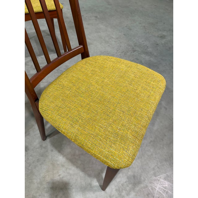Brown Danish Style Mid Century Dining Chairs, Set of 4, in Knoll Fabric For Sale - Image 8 of 12