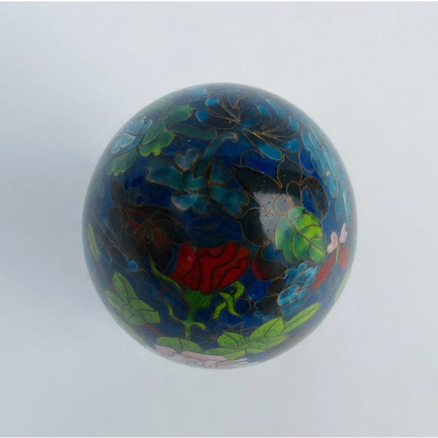 Vintage C.1970's Chinoiserie Cloisonne Egg For Sale - Image 12 of 13