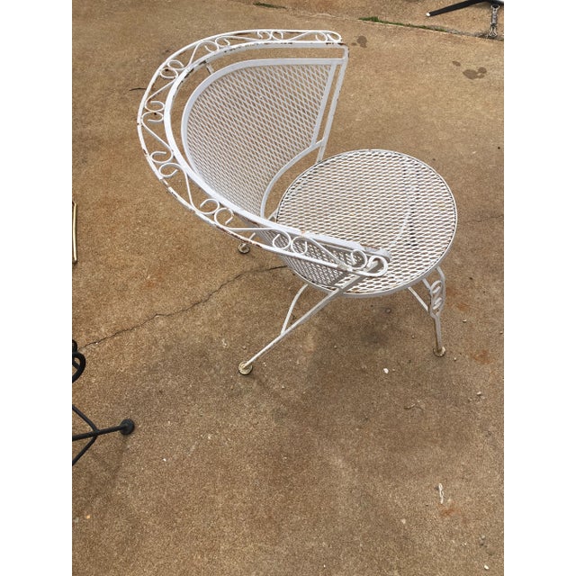 Wrought Iron Mid Century Modern Woodard Style White Curved Back 2 Chairs & Table For Sale - Image 4 of 9
