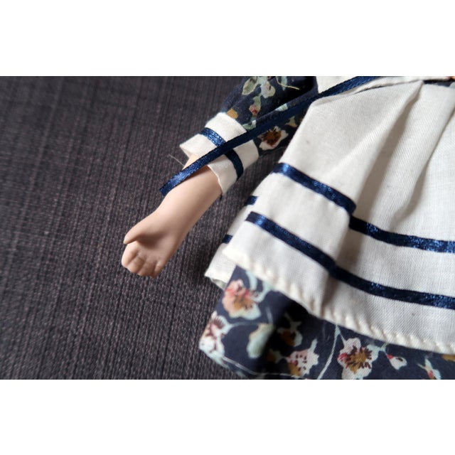 Mid 20th Century Elegant Vintage Porcelain Doll, Blue and White Beauty From the 20th Century For Sale - Image 5 of 9
