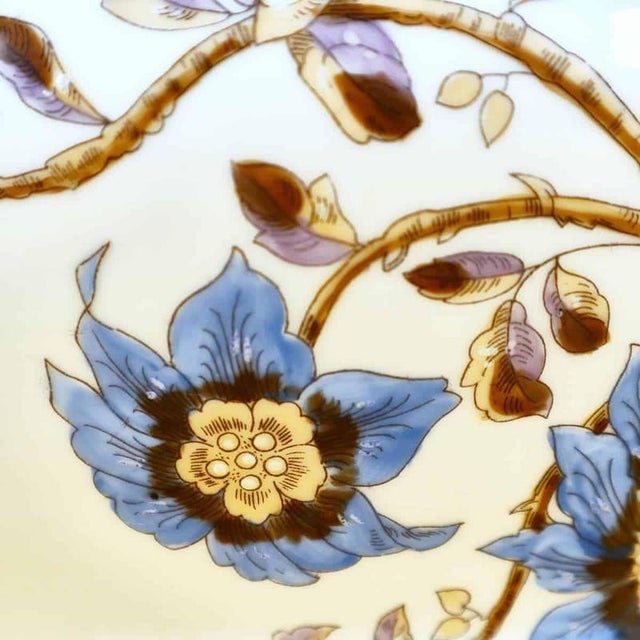 Soup Tureen with Floral Decorations from Ginori For Sale - Image 3 of 15