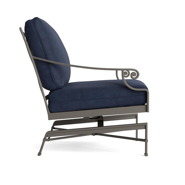 Contemporary Brown Jordan Venetian Motion Lounge Chair, Mica frame with Fusion Neptune fabric For Sale - Image 3 of 11