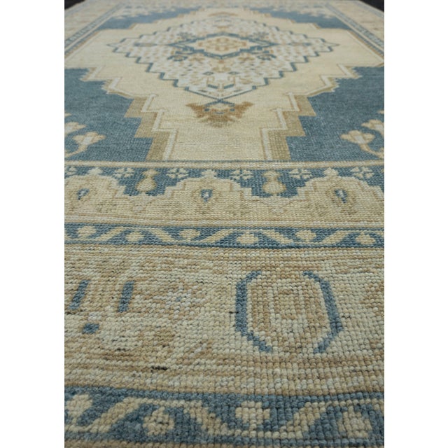 Early 21st Century Turkish Anatolian Rug 4'1" x 6' #17578 For Sale - Image 5 of 8