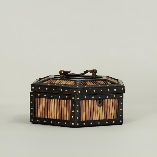 English Antique Anglo Indian Quill Box For Sale - Image 3 of 13