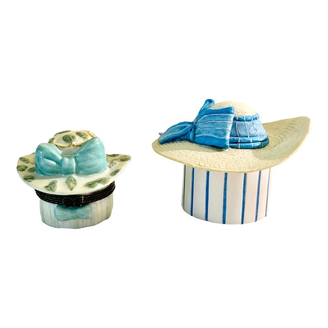 Vintage Pair of Hat Trinket Boxes For Sale