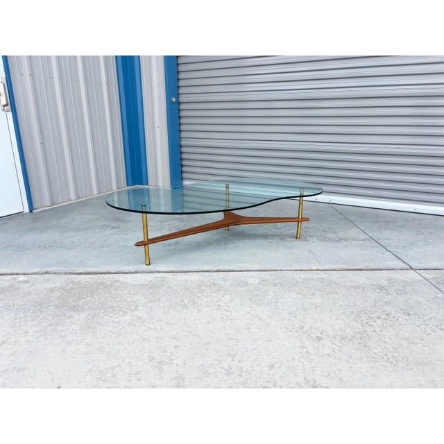 1960s Mid-Century Modern Freeform Glass Coffee Table With Walnut and Brass Base For Sale In Los Angeles - Image 6 of 14