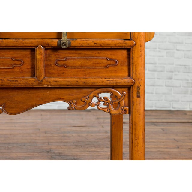 Mid 19th Century Chinese Qing Dynasty Period 19th Century Elm Sideboard with Dragon Carved Apron For Sale - Image 5 of 13