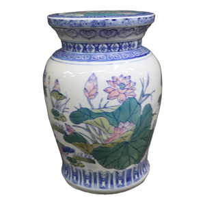 Chinoiserie Porcelain Vase With Lotus Motif