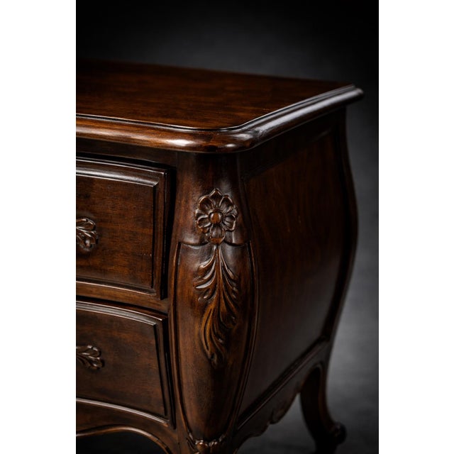 Pair of Vintage French Provincial Bombe-Style Solid Wood End Tables — Nightstands For Sale - Image 4 of 10