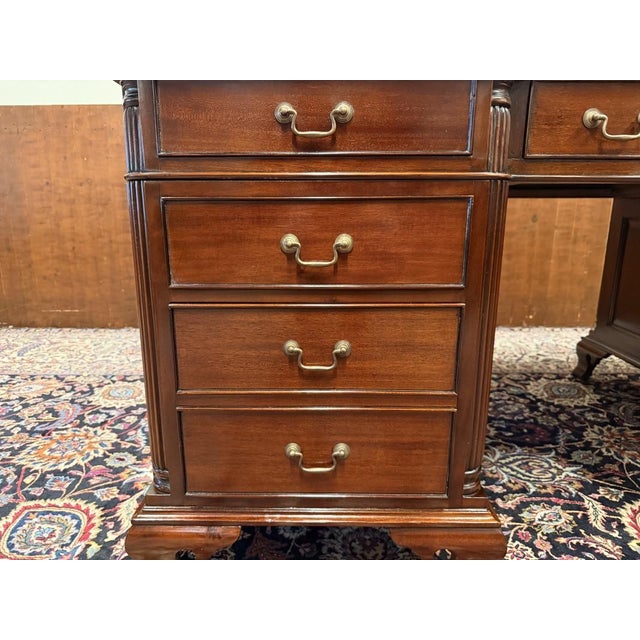 English Chesterfield Desk with Green Leather For Sale - Image 12 of 18