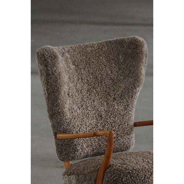 Danish Modern High-Back Lounge Chair in Oak and Lambswool by Viggo Boesen, 1950s For Sale - Image 9 of 18