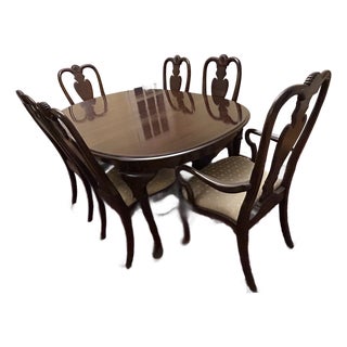 Vintage Ethan Allen Queen Anne Cherry Dining Set – Table, 6 Chairs, 2 Leaves & Custom Pads For Sale
