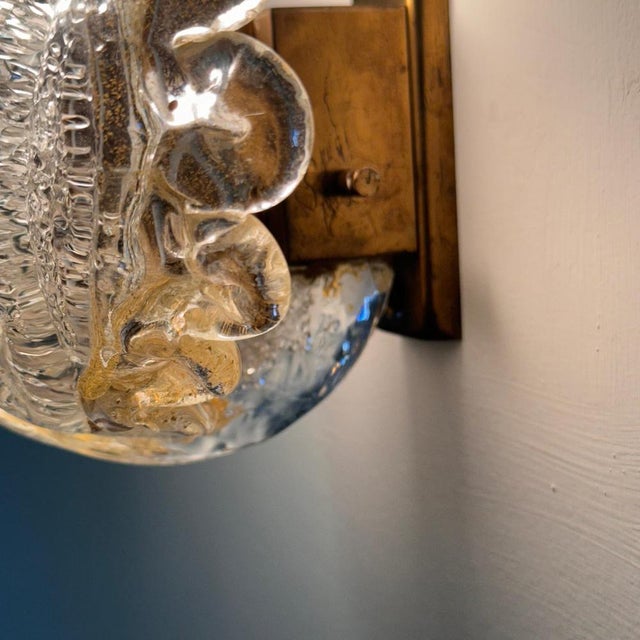 Single Leaf Sconce in Pulegoso Glass with Gold Accents attributed to Barovier & Toso, 1950s For Sale - Image 6 of 18