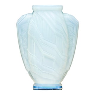 1930s Sabino Opalescent Glass Geometric Vase For Sale