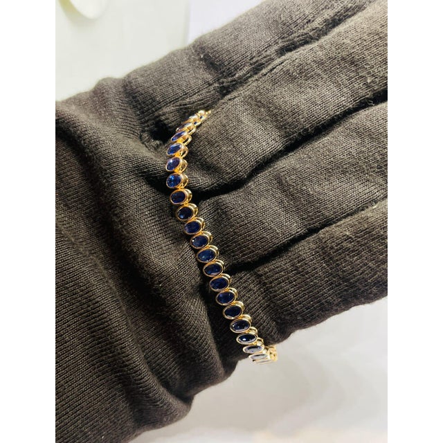 Natural 18k Gold Blue Sapphire 15.19cts Bracelet For Sale - Image 9 of 9