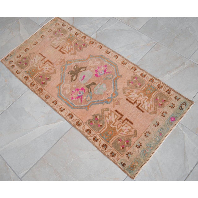 1970s Small Rug, Entryway Rug, Bath Mat, Kitchen Decor, Turkish Rug, Doormat 1'10" X 3'10" For Sale - Image 14 of 18
