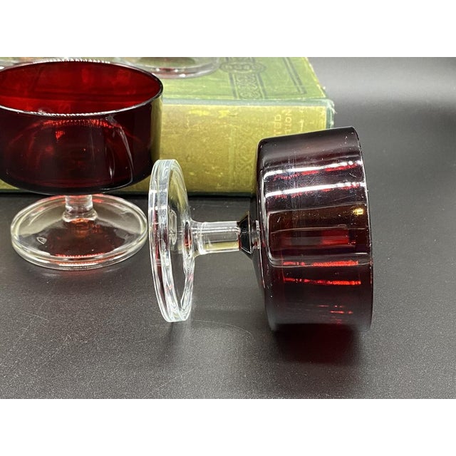 Mid-Century Modern Luminarc Verrerie Darques France Ruby Red Sundae/Champagne Coupe Glasses, 1970s, Set of 4 For Sale - Image 3 of 17