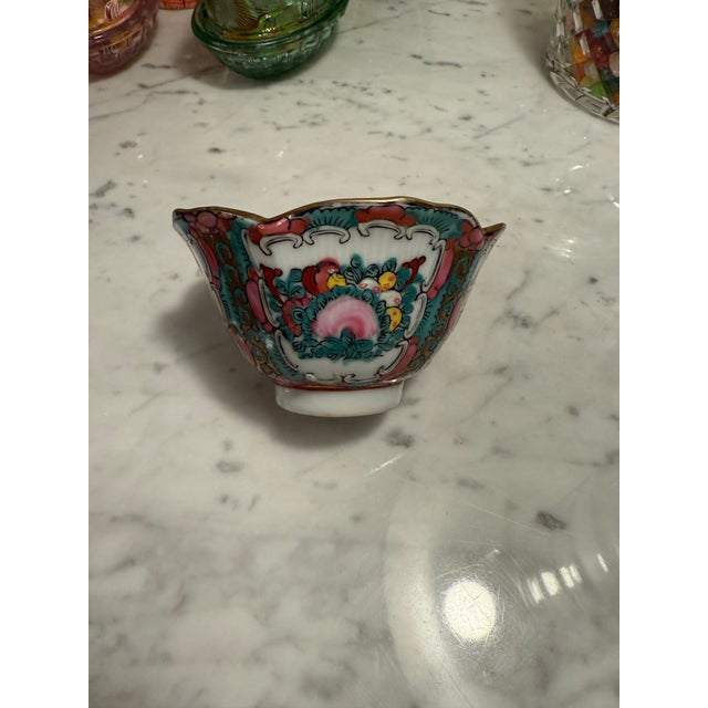 Antique White Late 18th Century Rose Famille Bowl For Sale - Image 8 of 11