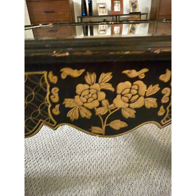 Drexel Heritage Et Cetera Collection Chinoiserie Black Gold & Burl Coffee Table. For Sale In New York - Image 6 of 12