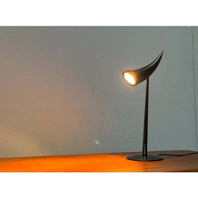 Postmodern Model Ara Table Lamp by Philippe Starck for Flos, 1980s For Sale - Image 9 of 18
