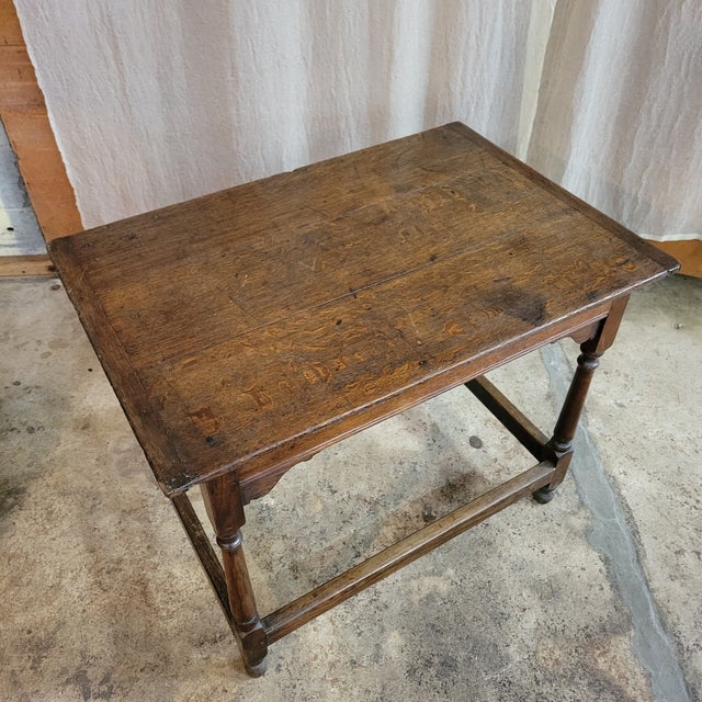 1930s English Oak Side Table on Turned Legs With Stretcher Base For Sale - Image 5 of 11