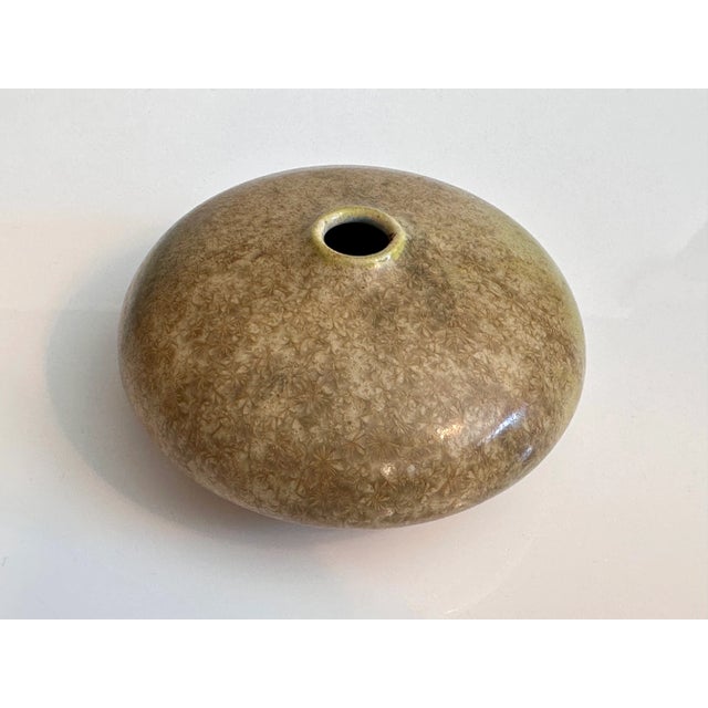 Flat-Shaped Studio Ceramic Art Vase in Stoneware with Zinc Crystal Glaze, 1960s For Sale - Image 10 of 18