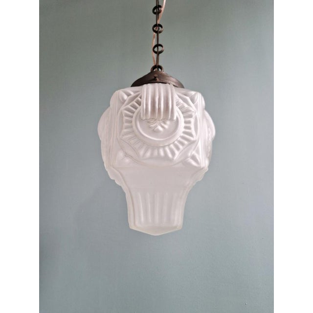 Art Deco Pendant Light in Frosted Clear Glass, 1920s-1930s For Sale - Image 16 of 18