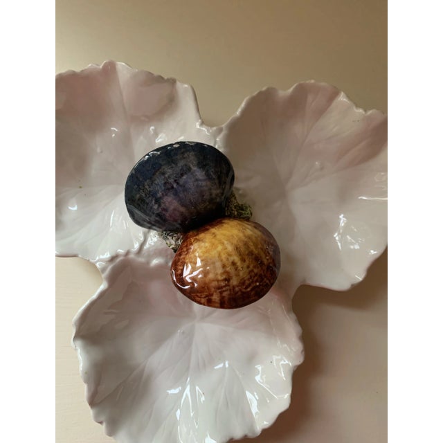 Mid-Century Modern Vintage Mid-Century Italian Ceramic Clam Shell & Leaves Serving Dish For Sale - Image 3 of 9